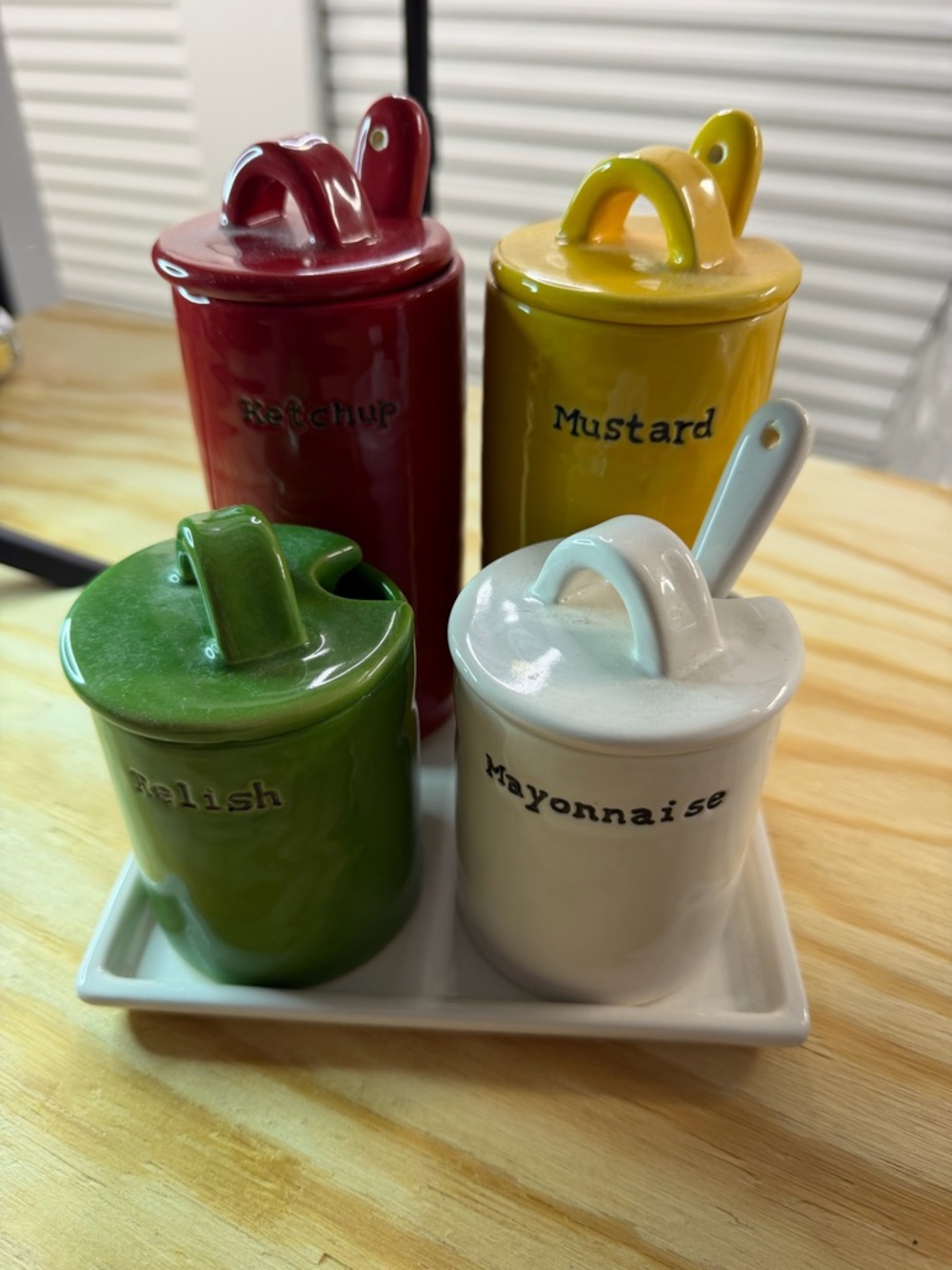 Pottery Barn Ceramic Condiment Set in Red, Yellow, Green, and White